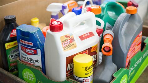 UnderTheSink: The Omaha Area Household Hazardous Waste。